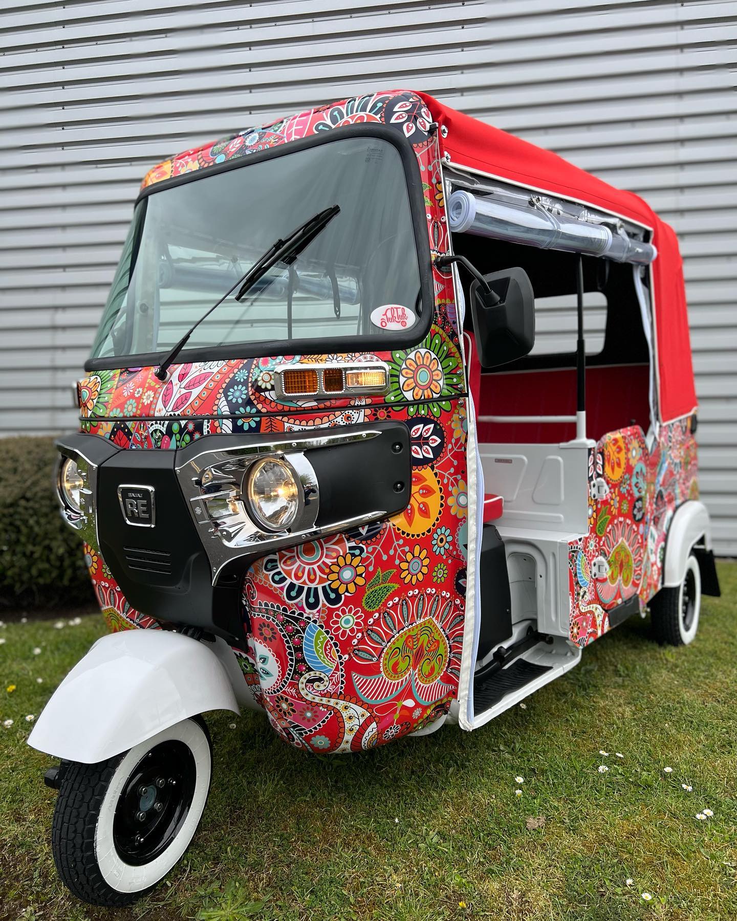 New delivery last week to Essex in this fully customised Bajaj RE 4S/LPG with custom red mohair hood, custom red nappa l — Tuk Tuk UK